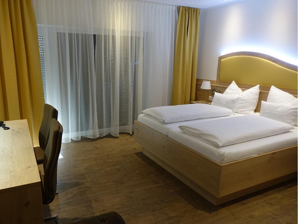 Seminarhotel Daniels Gols Exteriör bild
